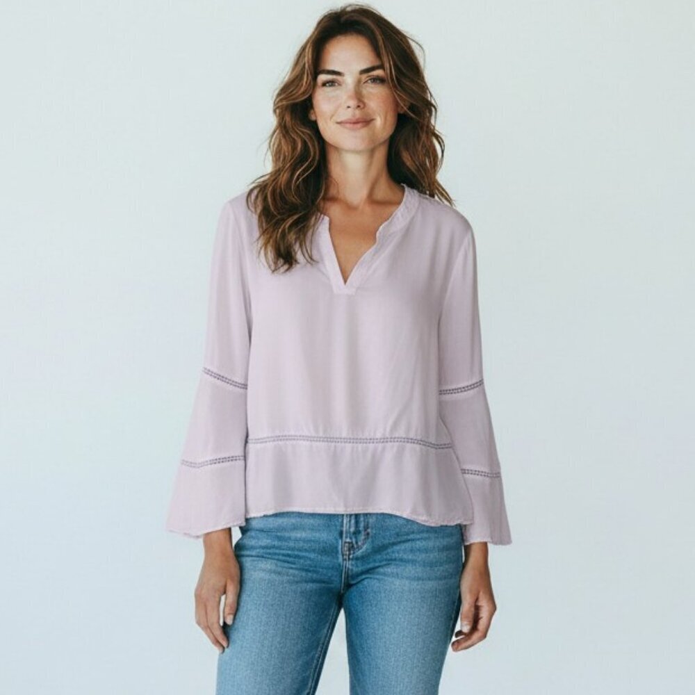 Time and Tru Womens Size XXL White Long Bell Sleeve Blouse Top Casual Shirt